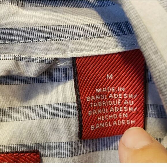 IZOD Classic Striped Short-Sleeve Button Down Shirt Medium - Picture 4 of 5